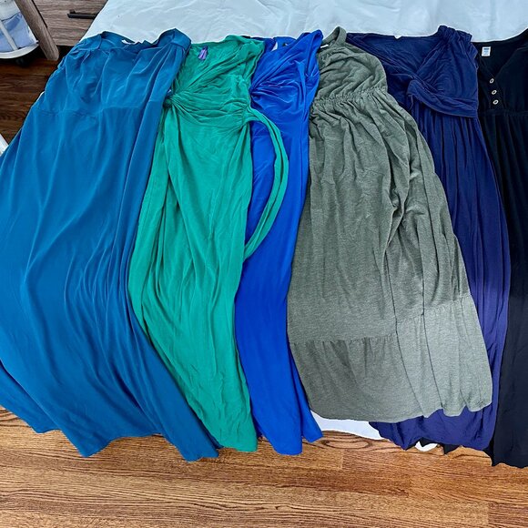 Maternity Maxi/Formal Dress Bundle (8 Pieces) - Picture 3 of 11